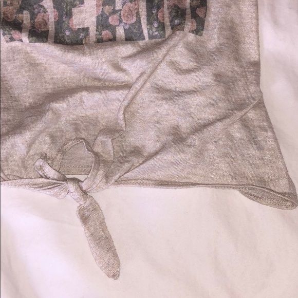 2/ $10 Maurices American Dream tee - Picture 3 of 6